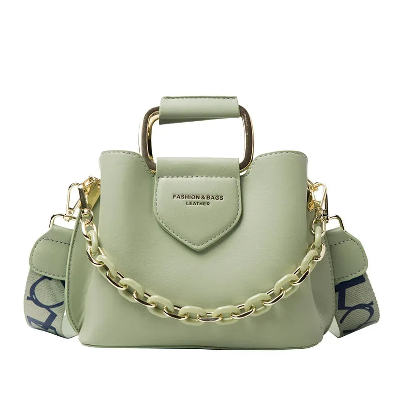 Mini bolso tipo cartera con detalle de cadena (bolso de hombro con cremallera de diseño y correa para bufanda)