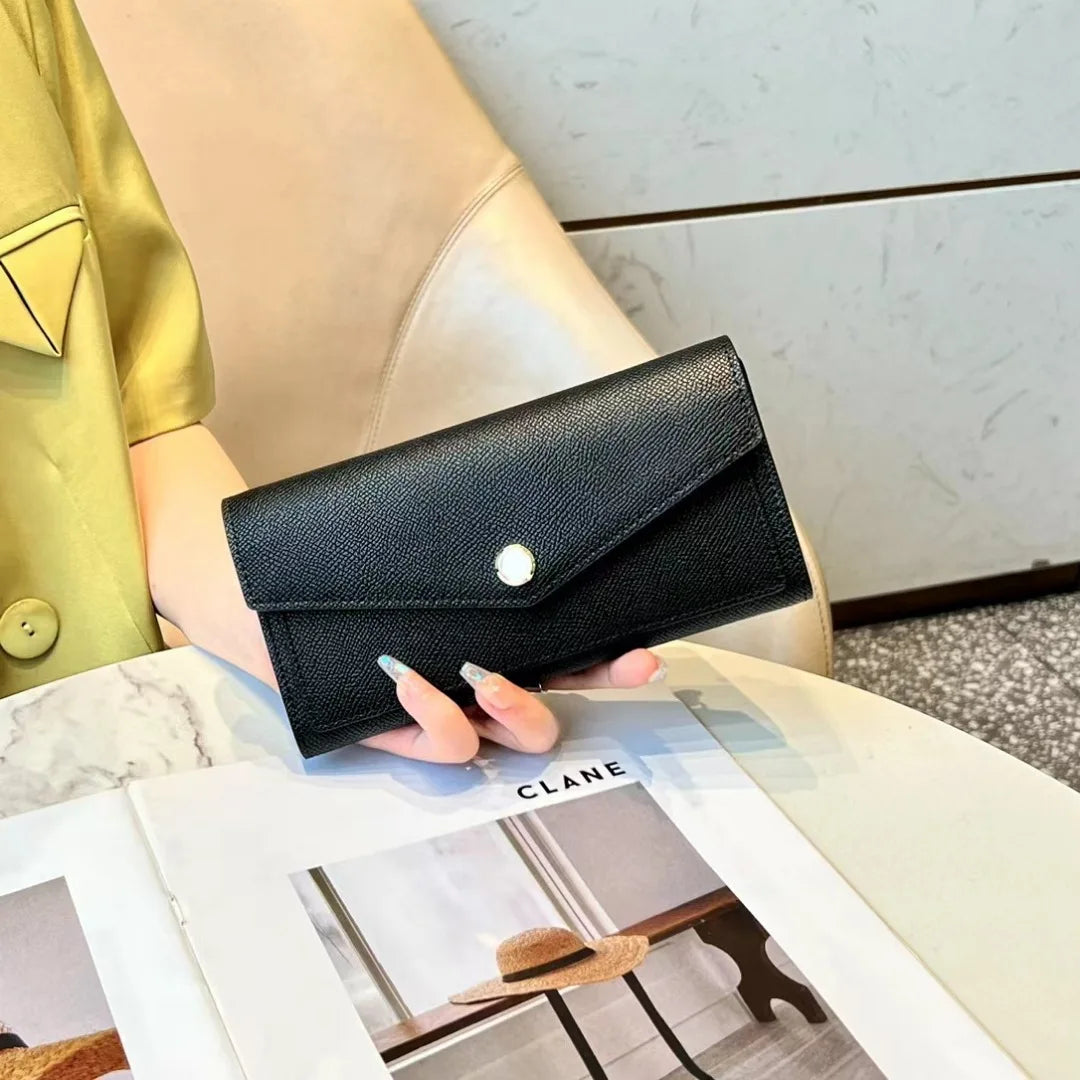 The Élan Envelope Leather Wallet