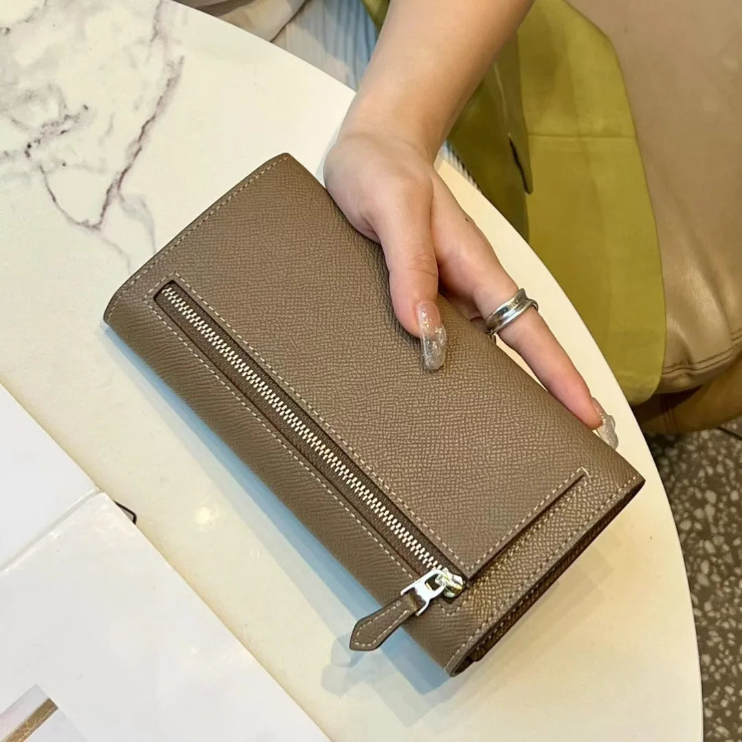 The Élan Envelope Leather Wallet