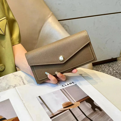 The Élan Envelope Leather Wallet