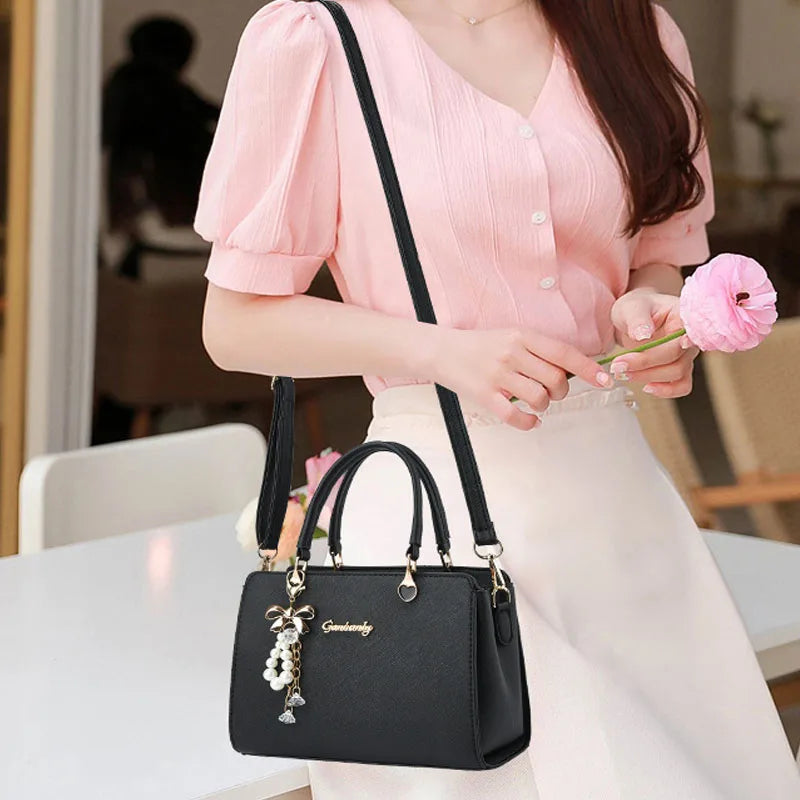 Bolso de hombro cuadrado minimalista (elegante bolso con cremallera, dije de perla y bolsillos organizadores) 