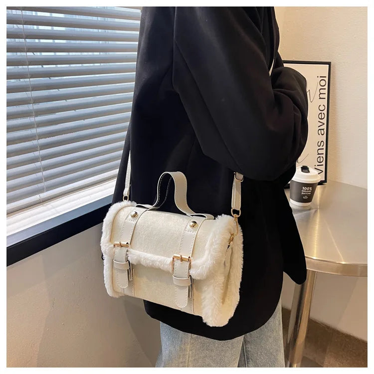 Bolso de hombro vintage de ante sintético (bolso con solapa y ribete de piel para otoño e invierno) 